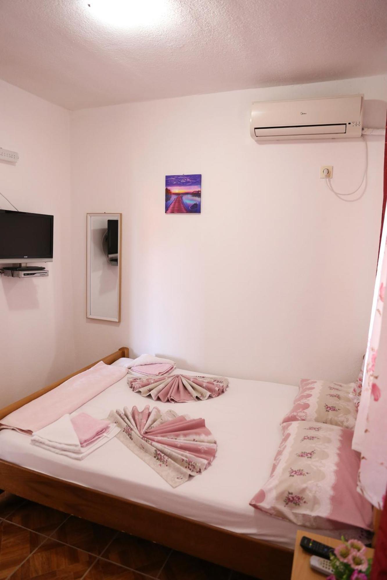 Friendly House Apartment อุลซิน ภายนอก รูปภาพ