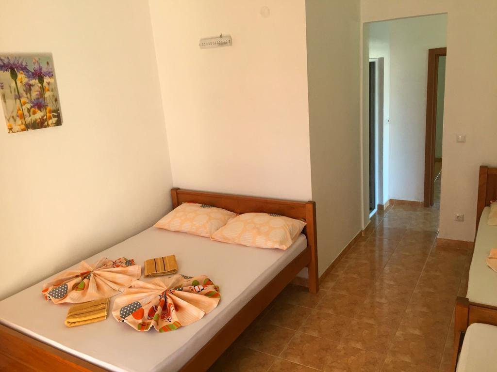 Friendly House Apartment อุลซิน ภายนอก รูปภาพ